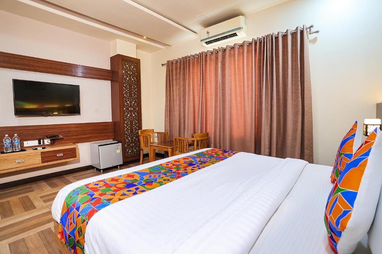 Royal Gm Plaza Hotel Jaipur