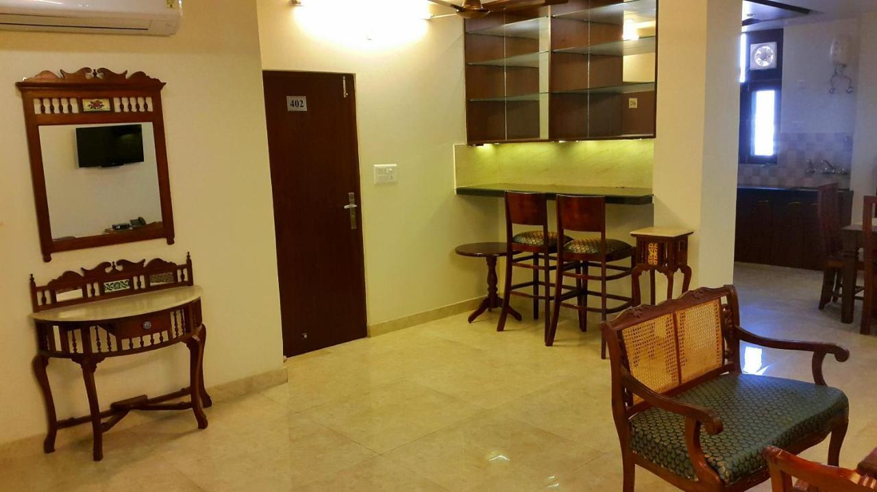 Raj Regency Hotel 3*