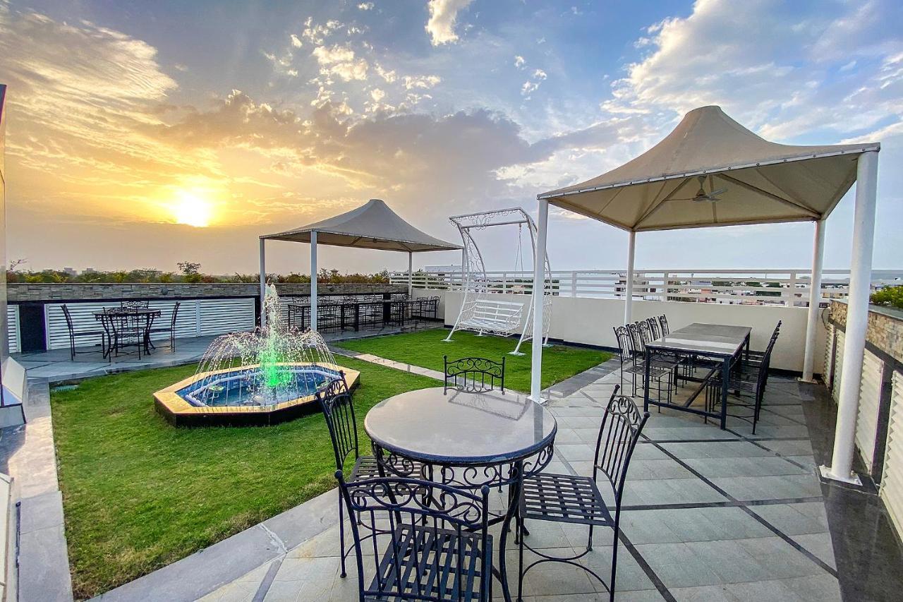 Royal Gm Plaza Hotel 3*