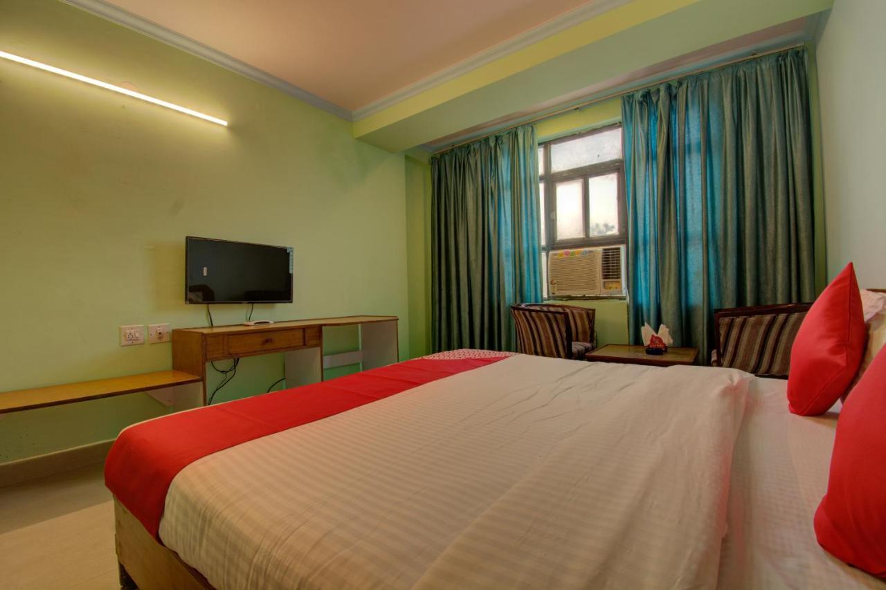 Hotel Oyo 16002 Shaan