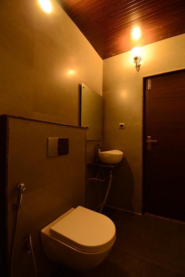 Grand Lotus Hotel 3*