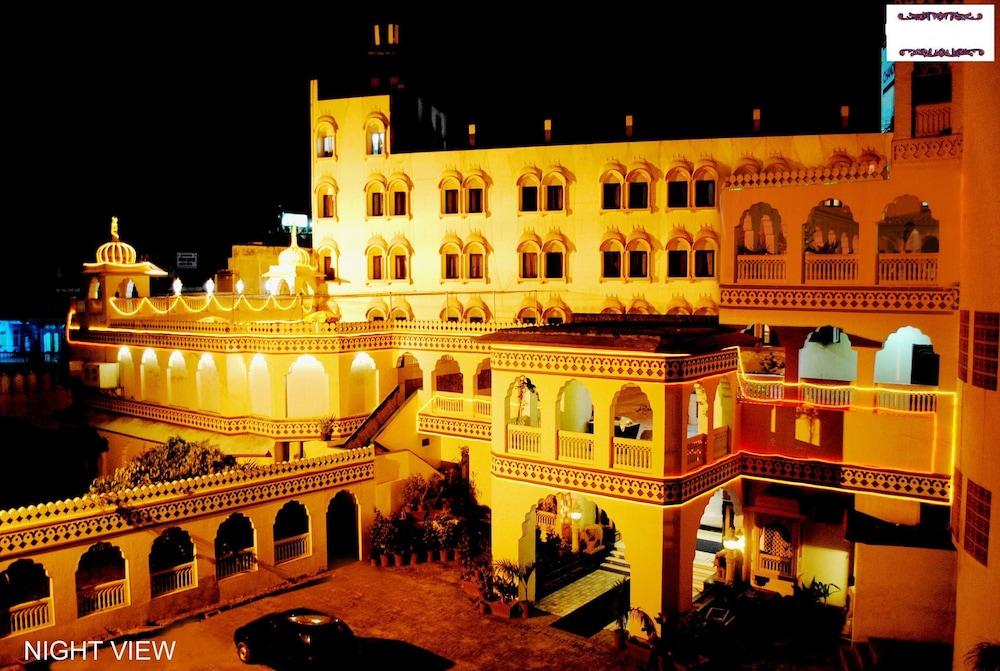 Chandragupt Jaipur