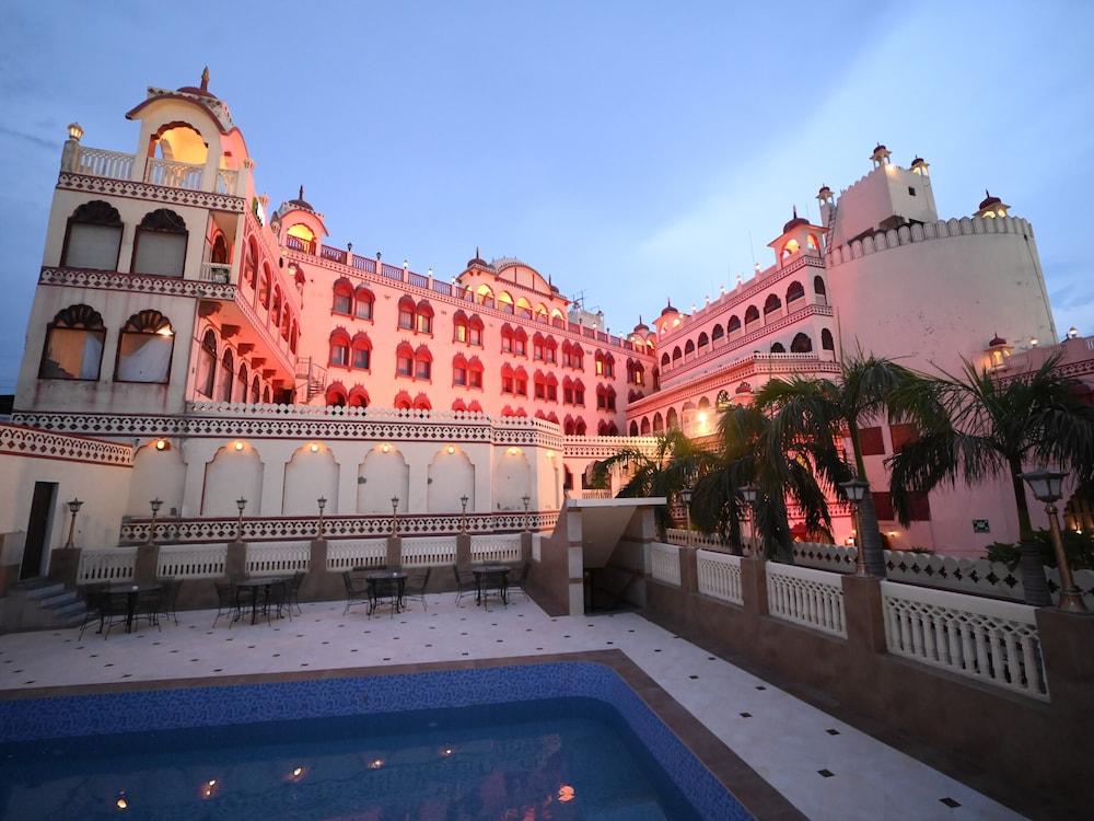 Chandragupt Jaipur