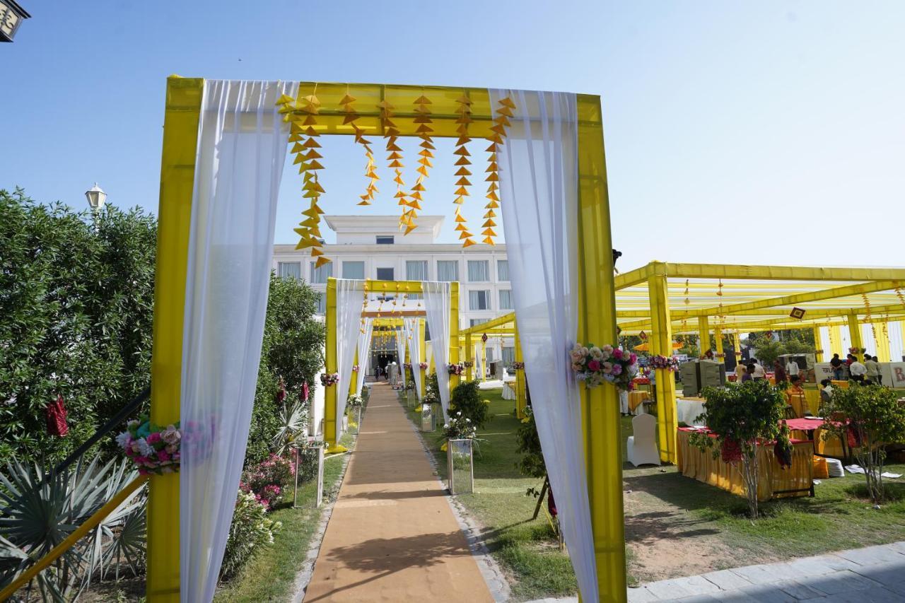 Stardom Resort Jaipur