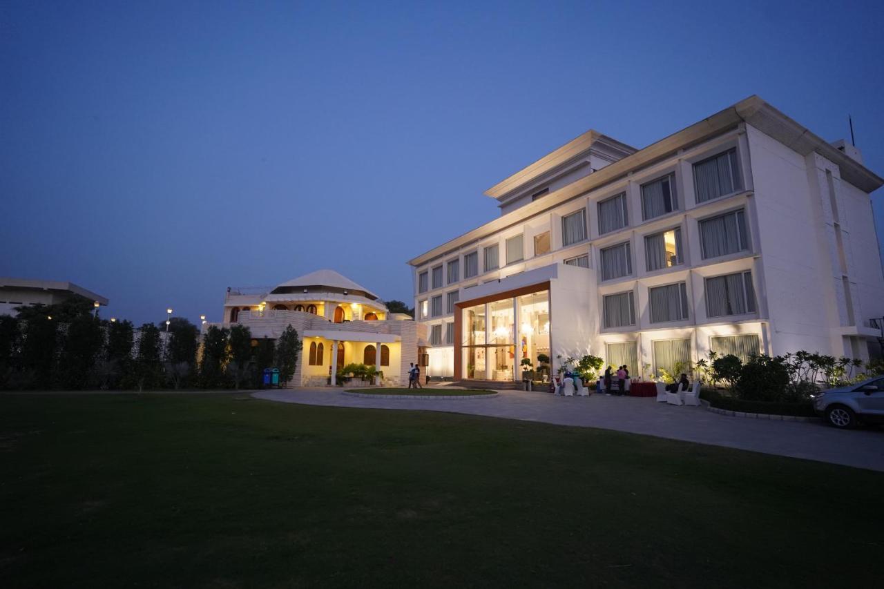 Stardom Jaipur