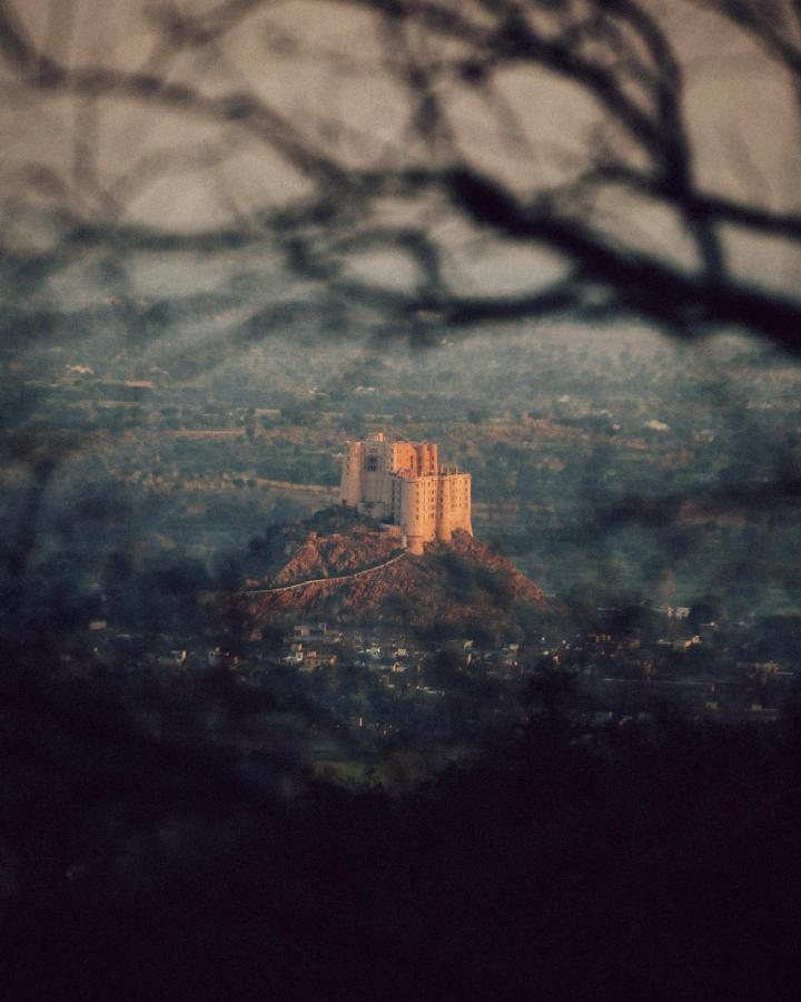 Alila Bishangarh - A Hyatt Brand 5* Jaipur