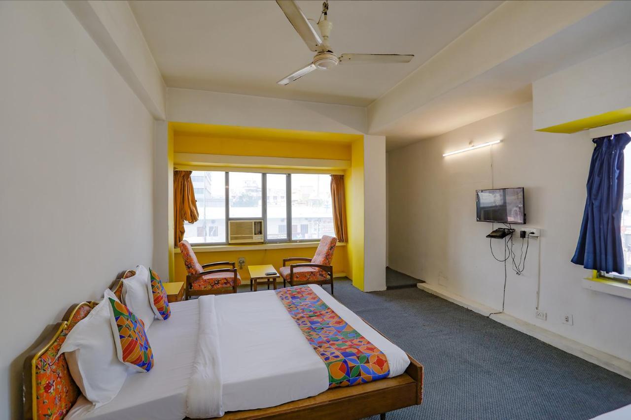 Hotel Fabhotel Emerlad Jaipur