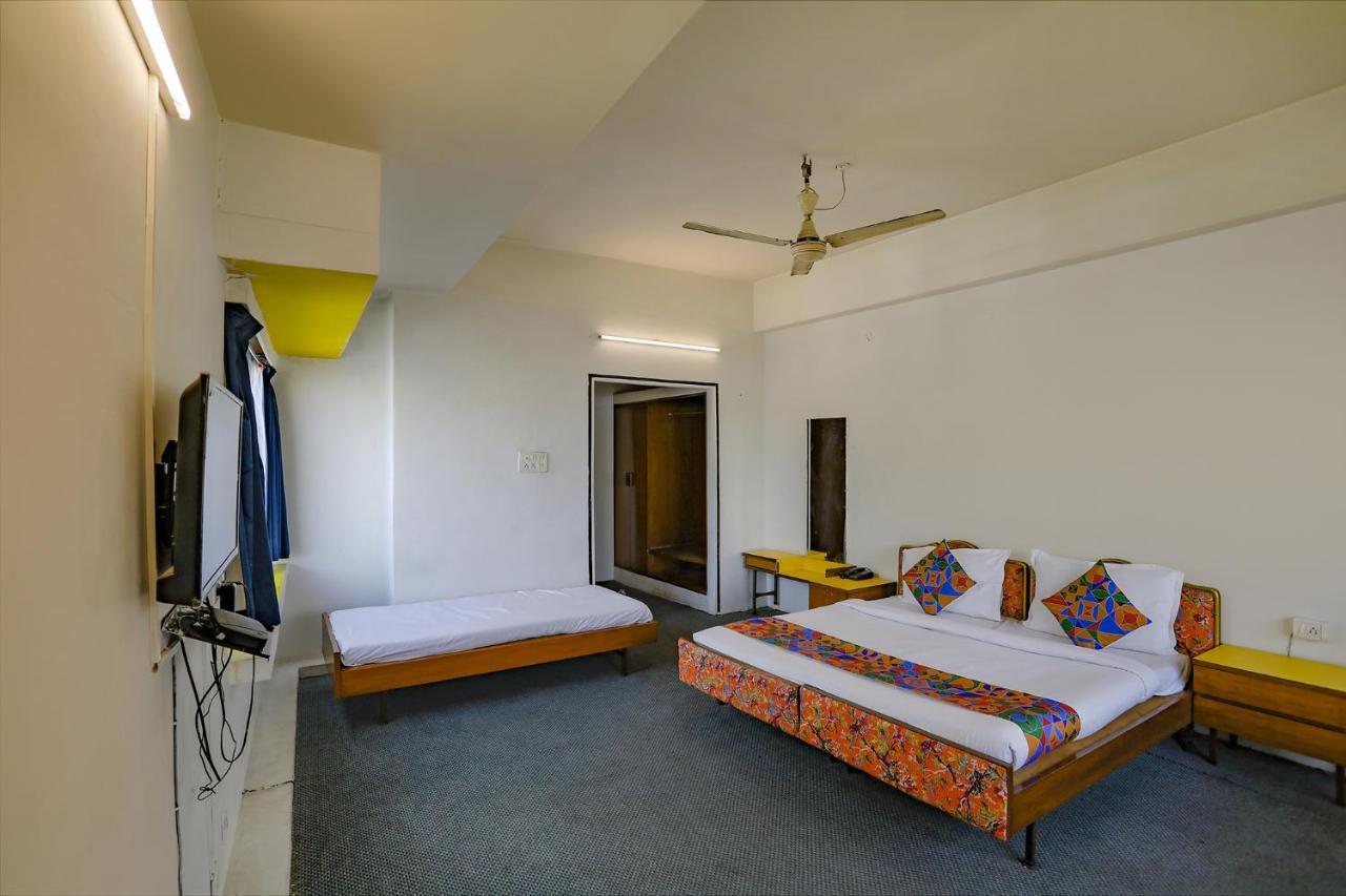 Fabhotel Emerlad Hotel 3*