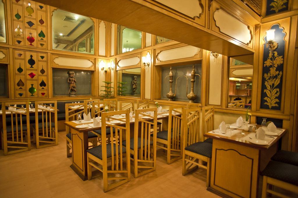 Hotel Om Tower Jaipur