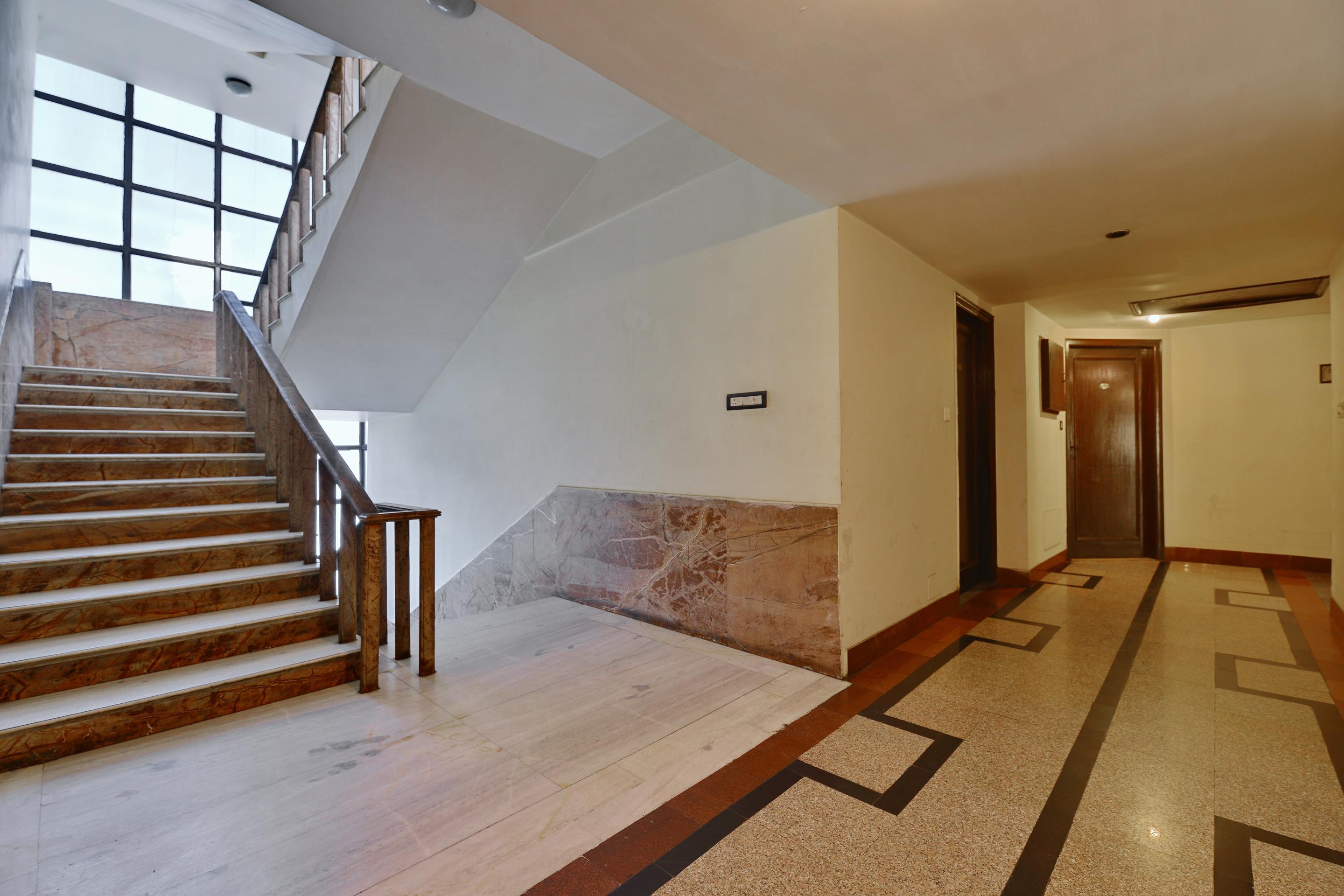 Maharani Plaza Hotel