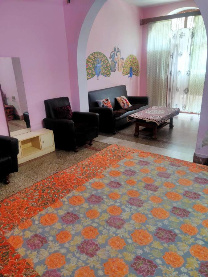 Jwala Niketan Guesthouse Private Rooms Hostel *
