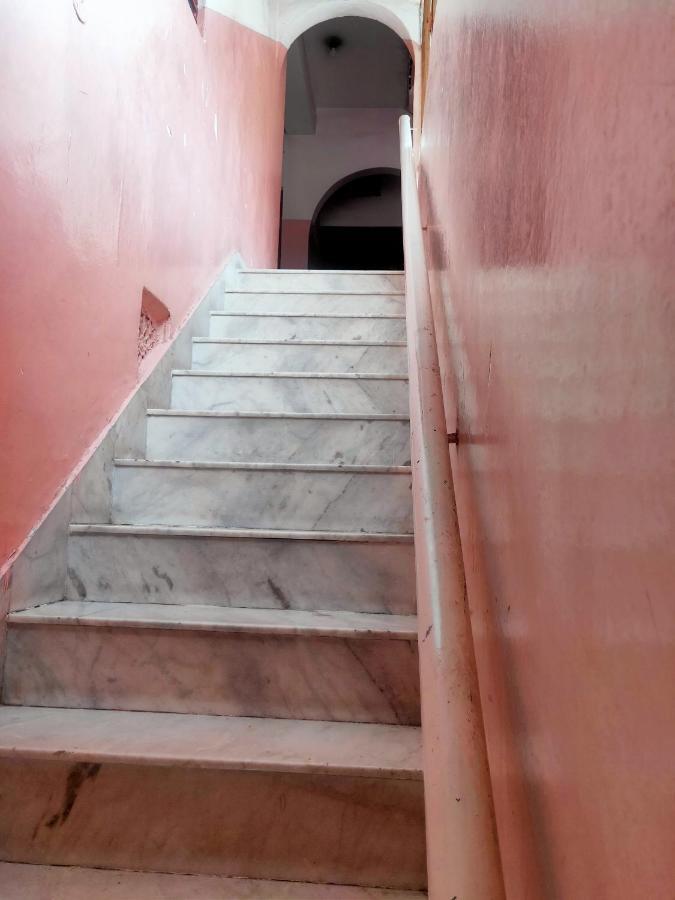 Jwala Niketan Guesthouse Private Rooms Hostel *