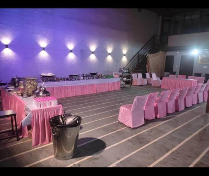 Sukh Sagar Hotel