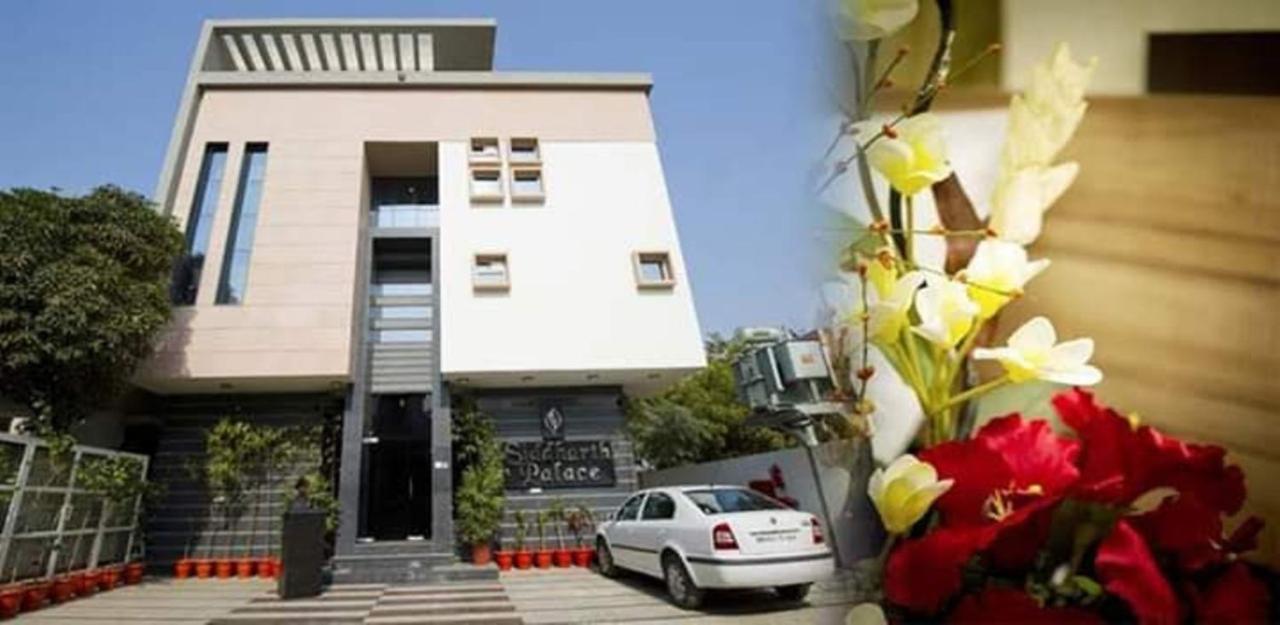 Siddharth Palace Hotel 3*