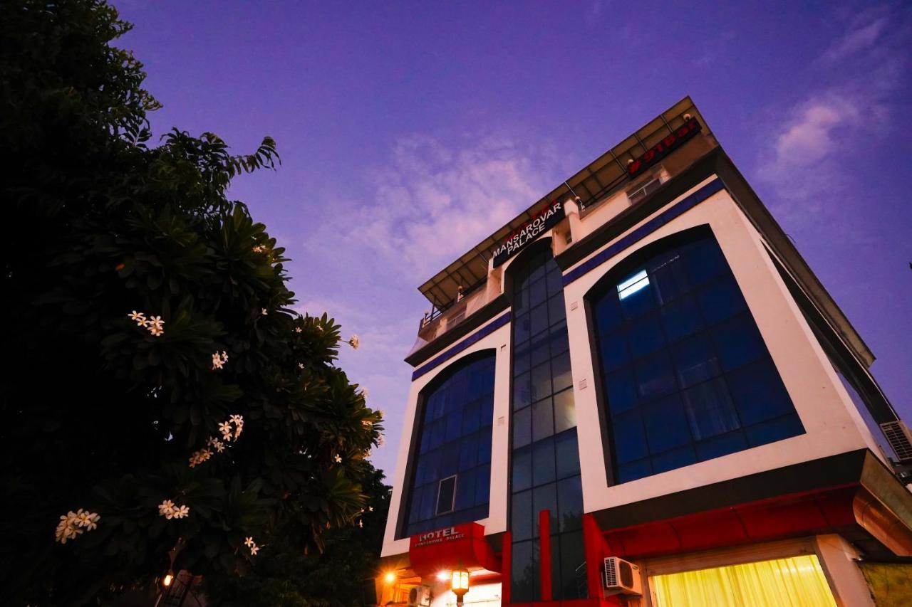 Mansarovar Palace Hotel