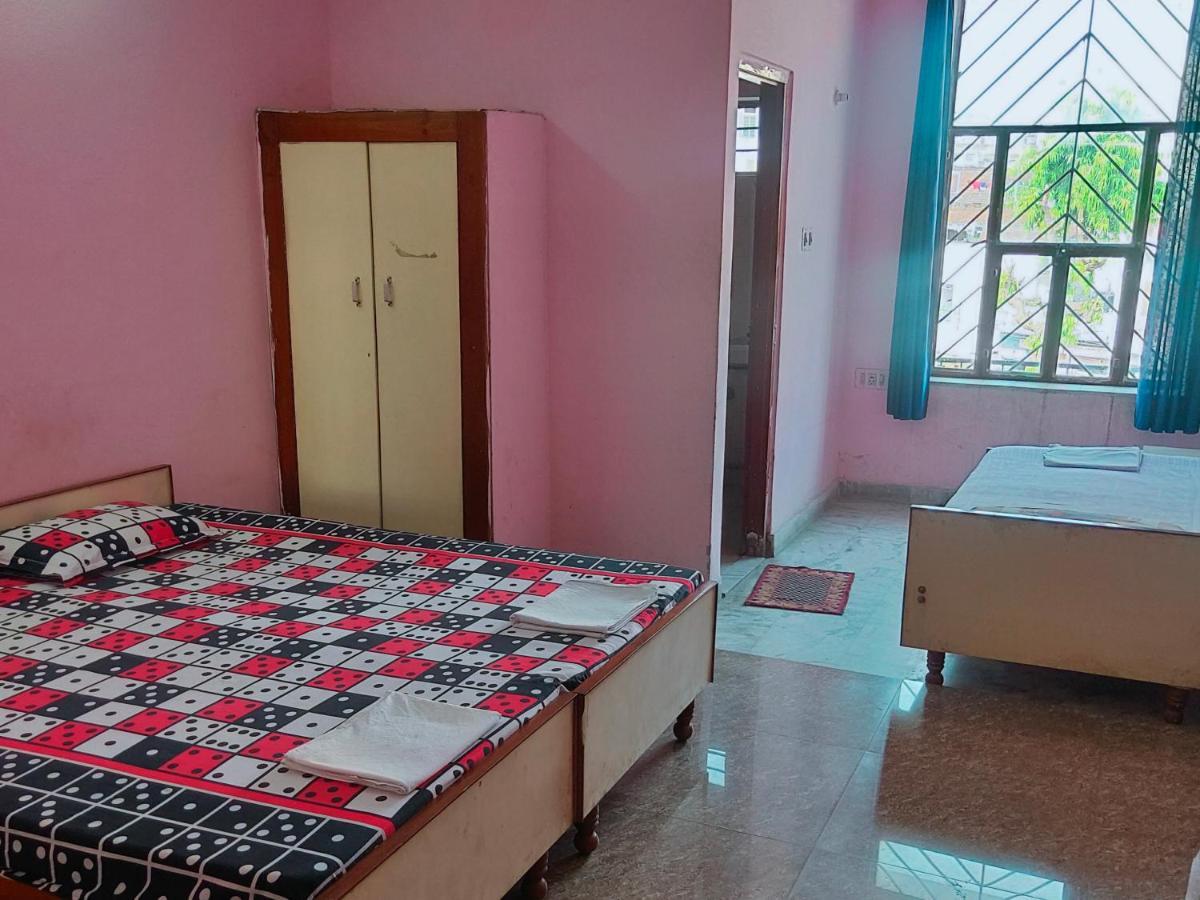 Hostel Jwala Niketan Guesthouse Private Rooms
