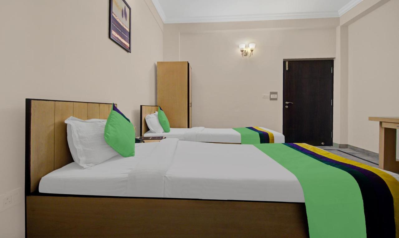 Treebo Maharaja Residency Family Jaipur