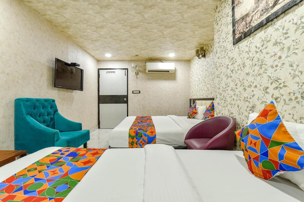 Fabhotel Queens Hub 3* Jaipur