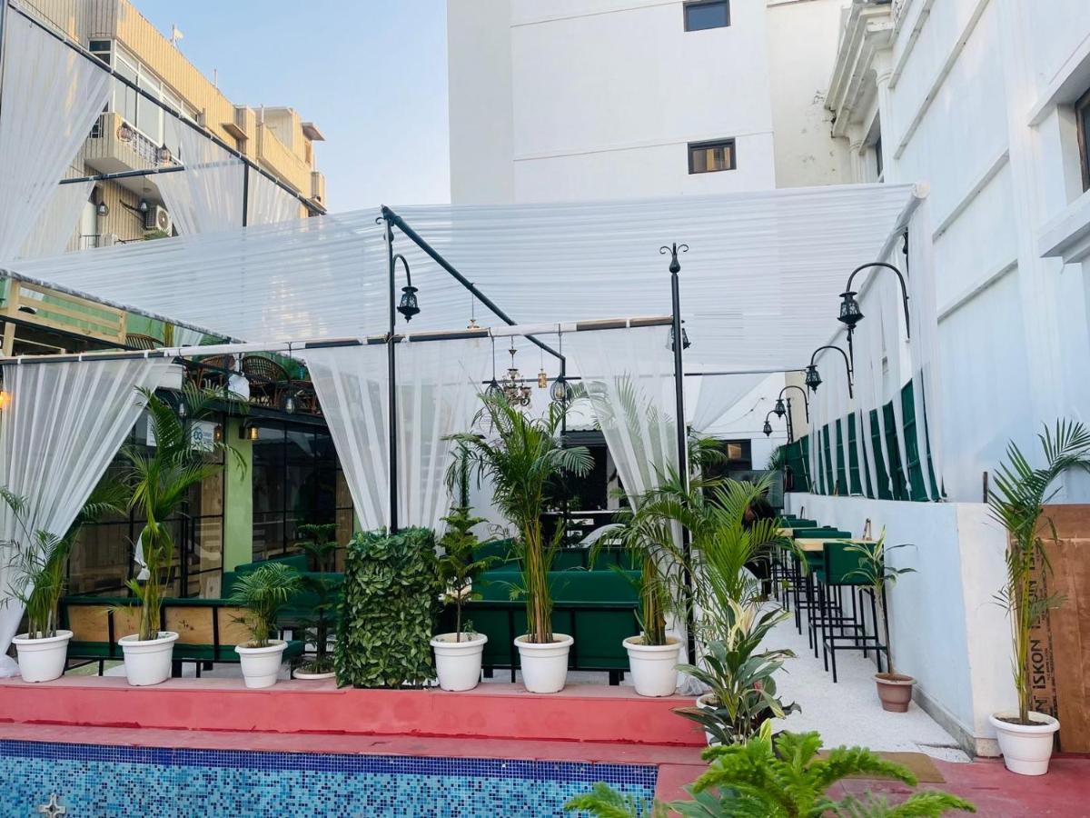 Cozy Shelter By Saira Jaipur