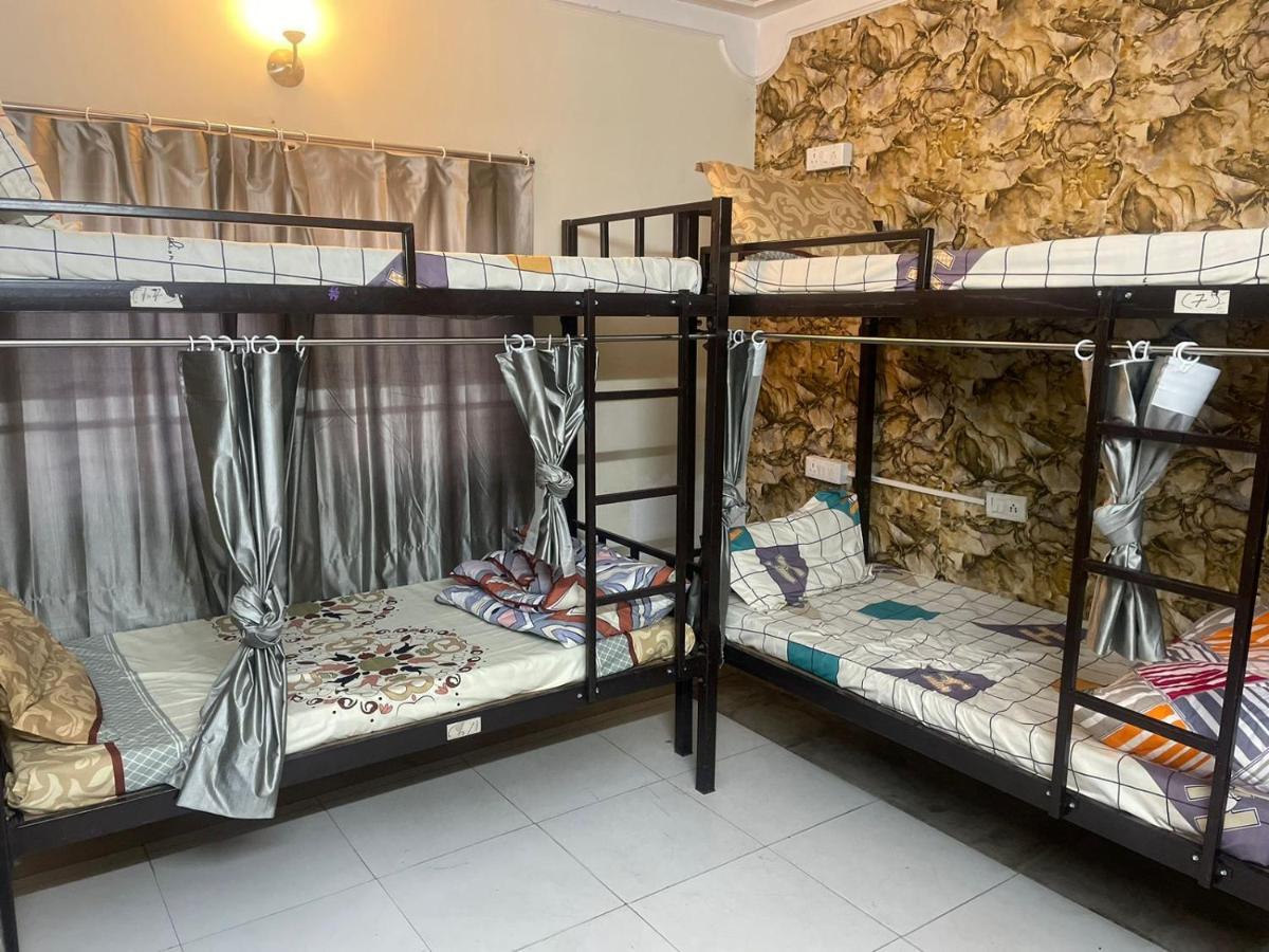 Hostel Cozy Shelter By Saira