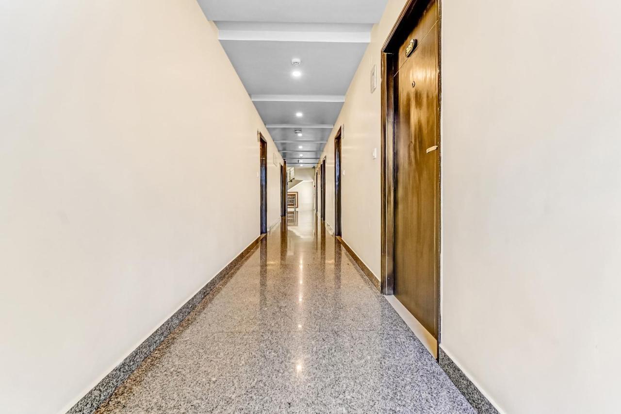 Oyo Townhouse 852 Hotel Vachi Inn Hotel 4*