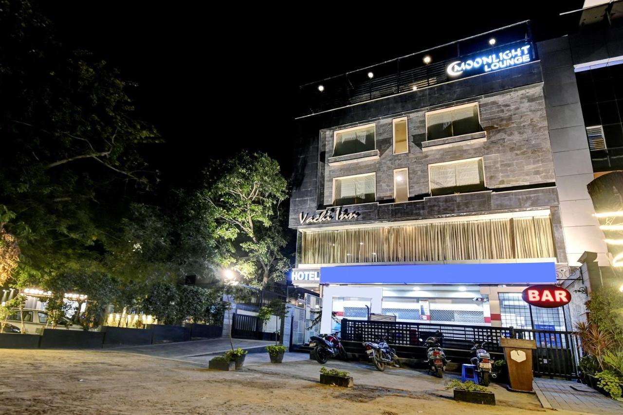 Oyo Townhouse 852 Hotel Vachi Inn 4*