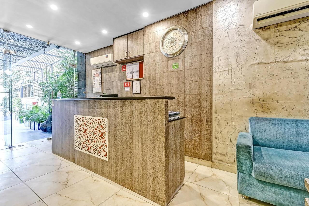 Oyo Townhouse 852 Hotel Vachi Inn 4*