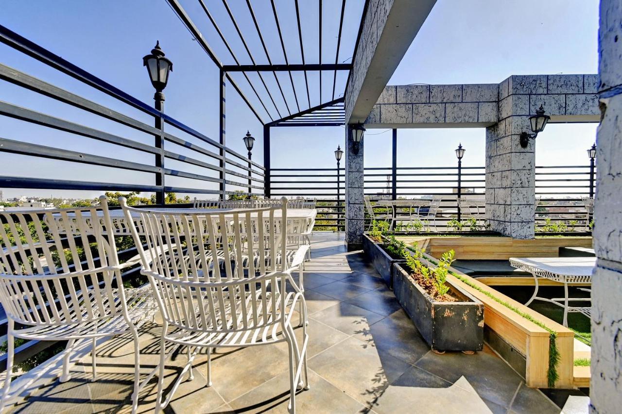 Oyo Townhouse 852 Hotel Vachi Inn Hotel Jaipur