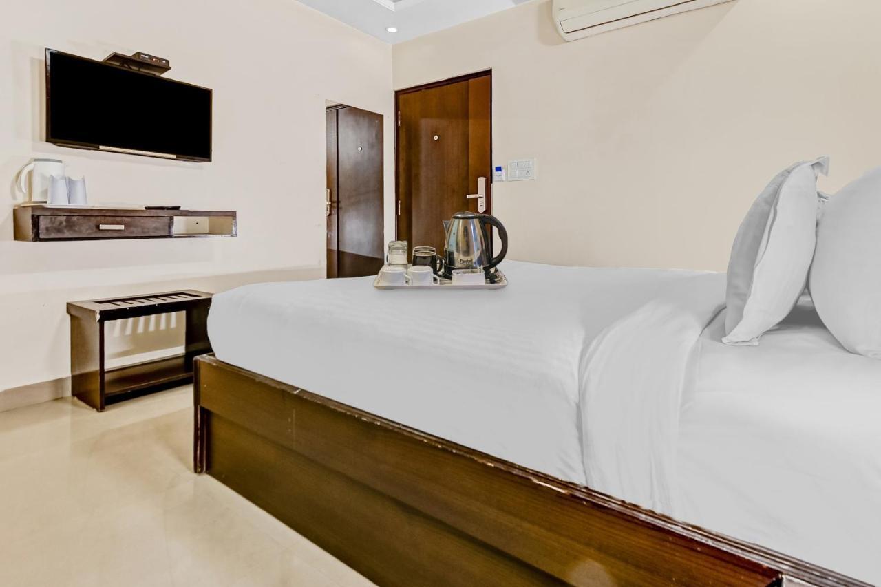 Oyo Townhouse 852 Hotel Vachi Inn