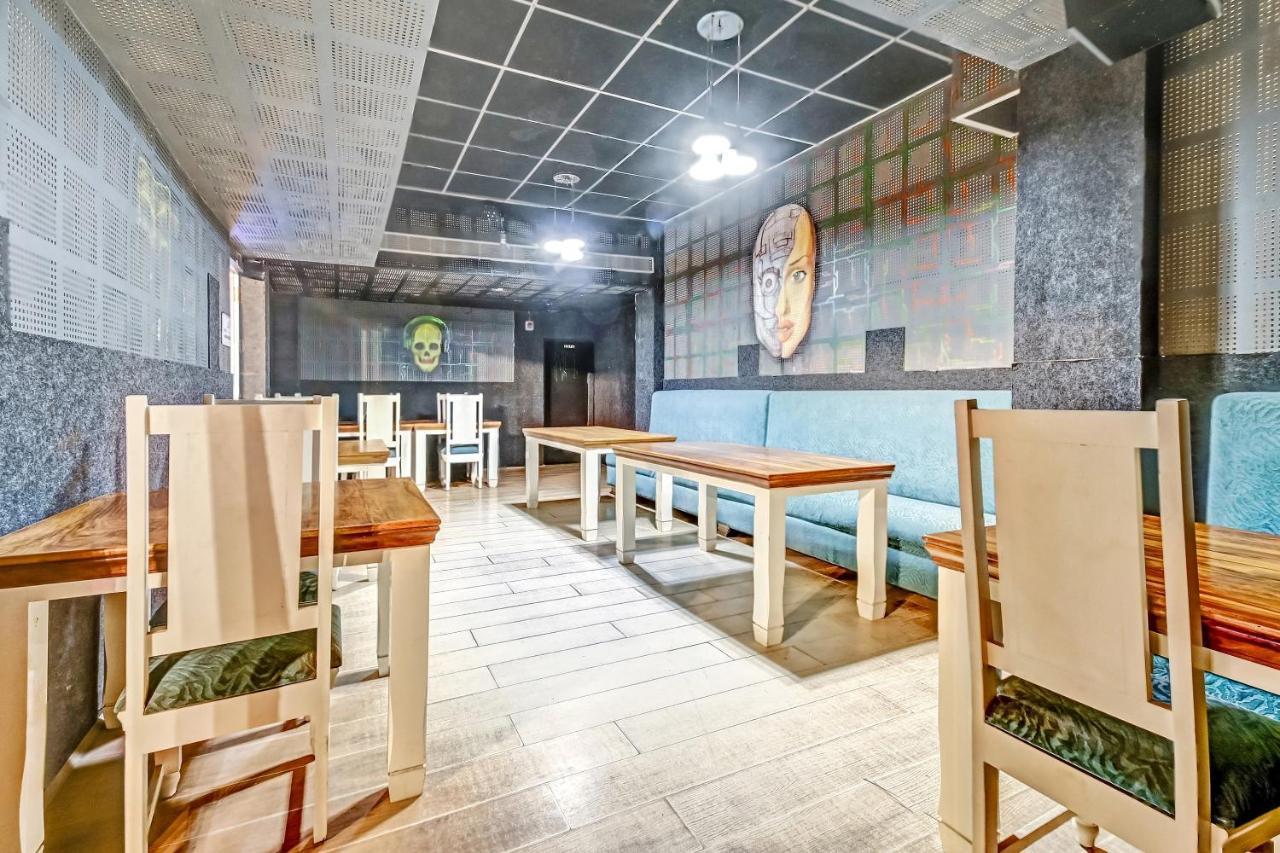 Oyo Townhouse 852 Hotel Vachi Inn Hotel 4*