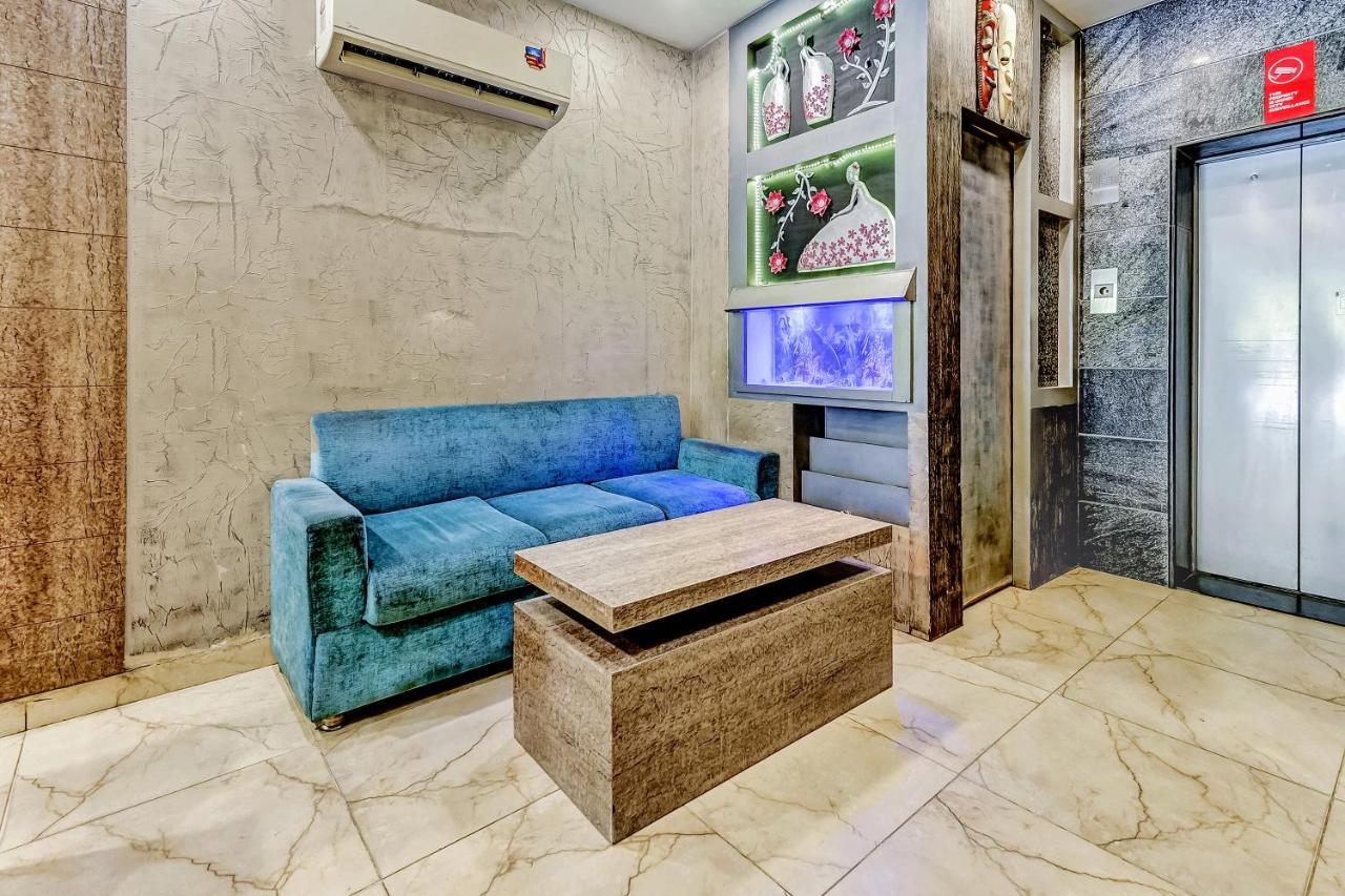 Oyo Townhouse 852 Hotel Vachi Inn 4*