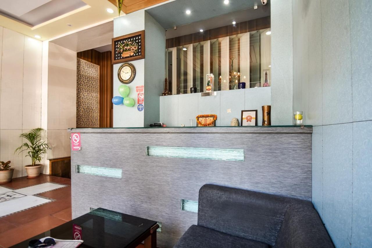 Oyo Flagship Spark Hotel