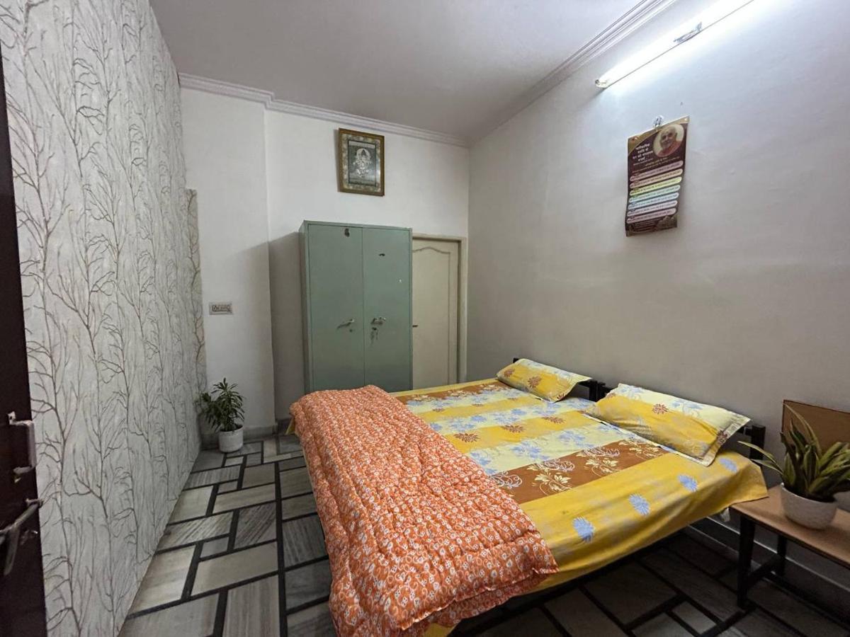 House No 87a * Jaipur