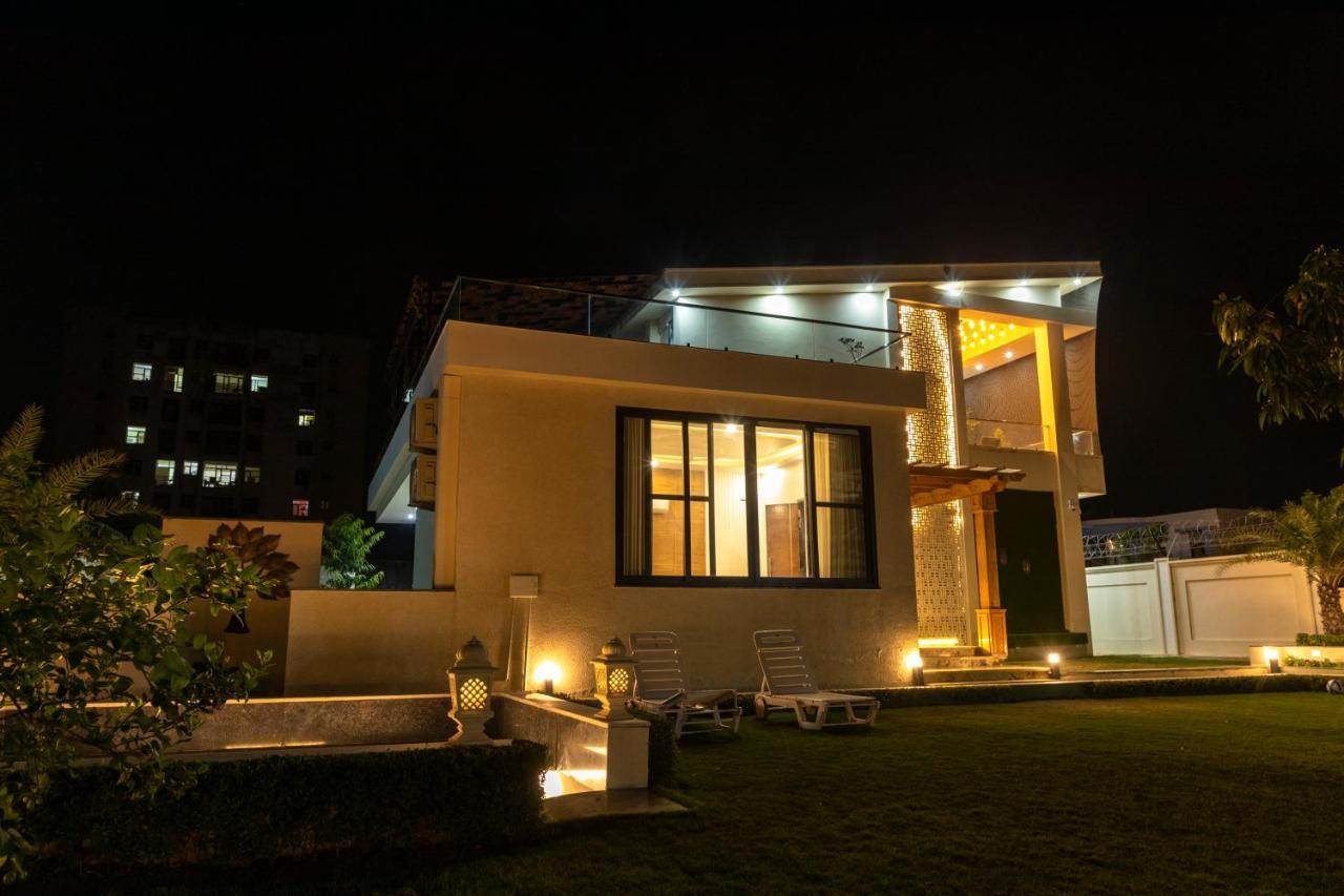 Farm House *