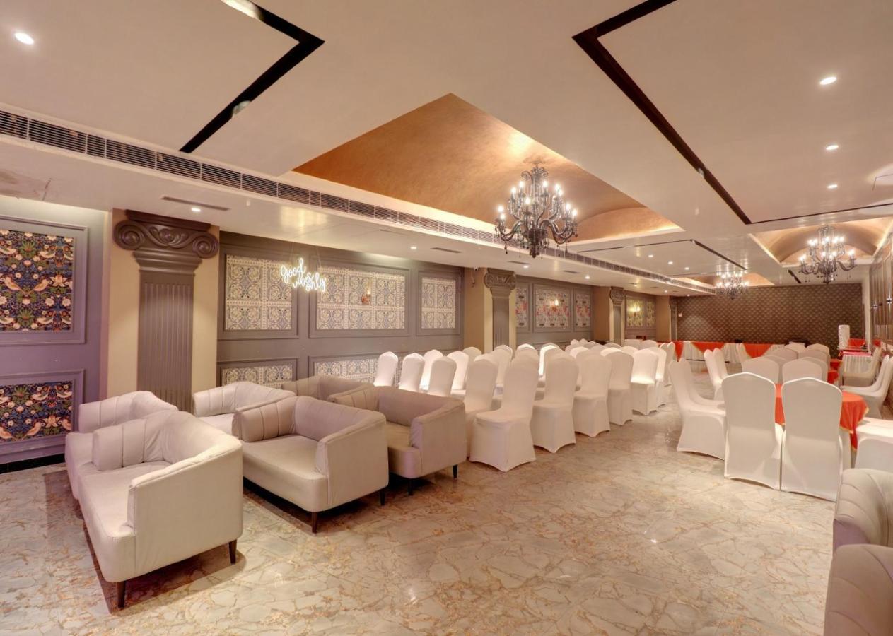 Mystic Falls Hotel