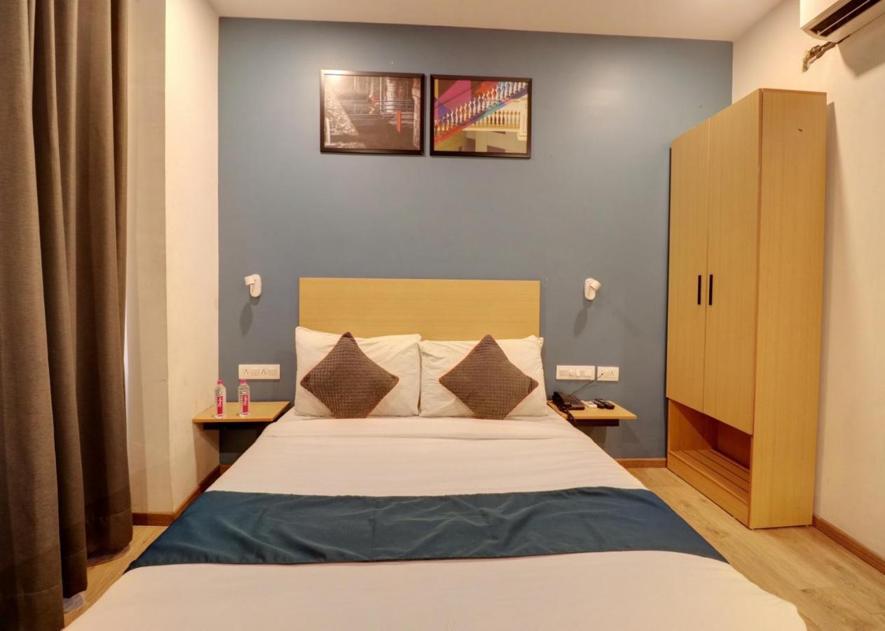 Mystic Falls Hotel 3*