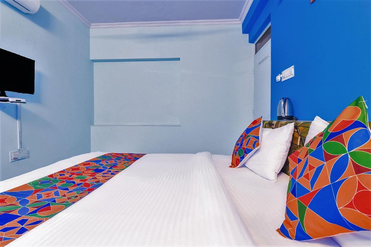Hotel Fabexpress Anuja 3*
