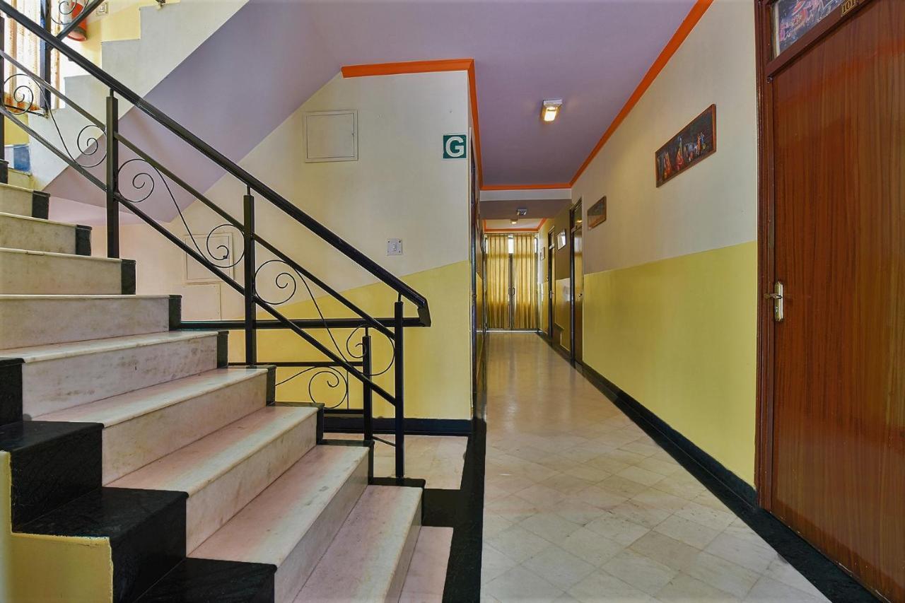 Hotel Fabexpress Anuja