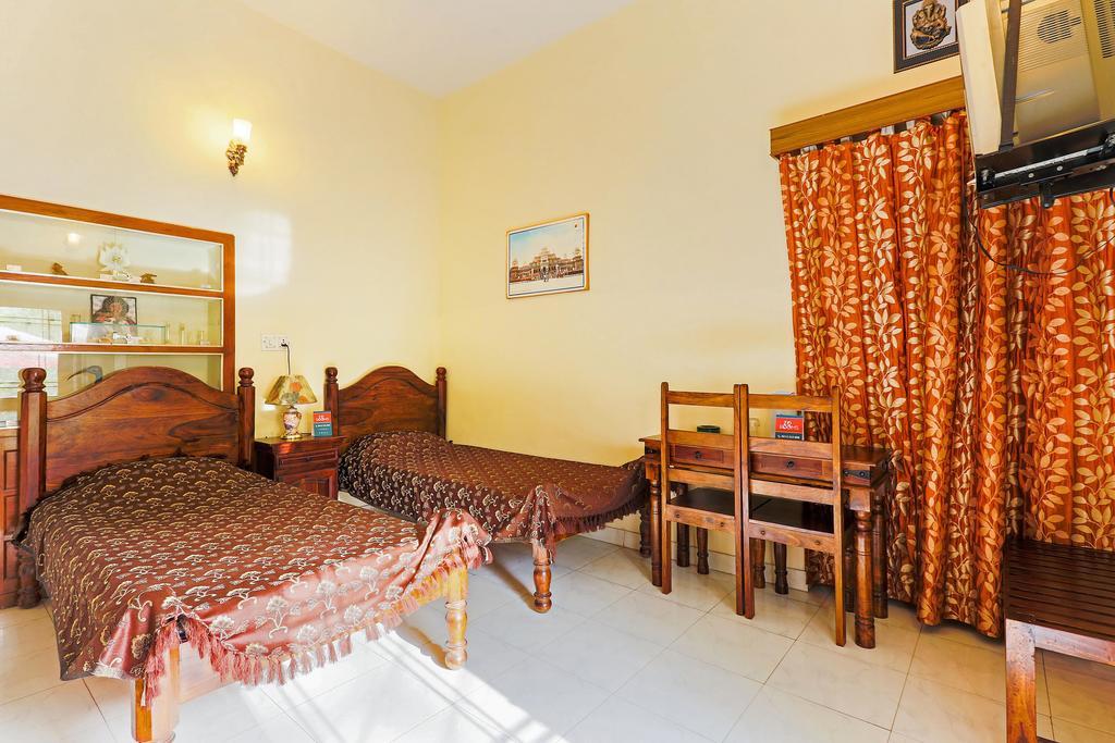 Zo Cosy Homes Bani Park Hotel 3*