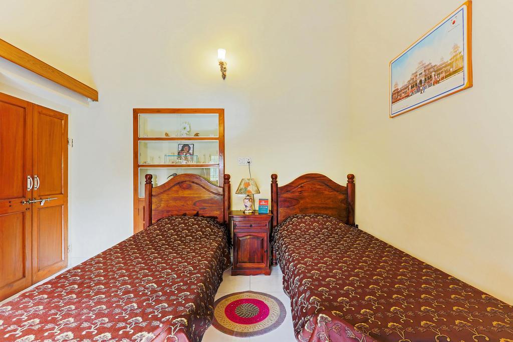 Zo Cosy Homes Bani Park Hotel