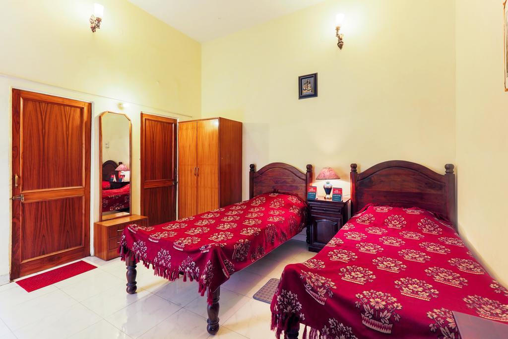 Zo Cosy Homes Bani Park 3*