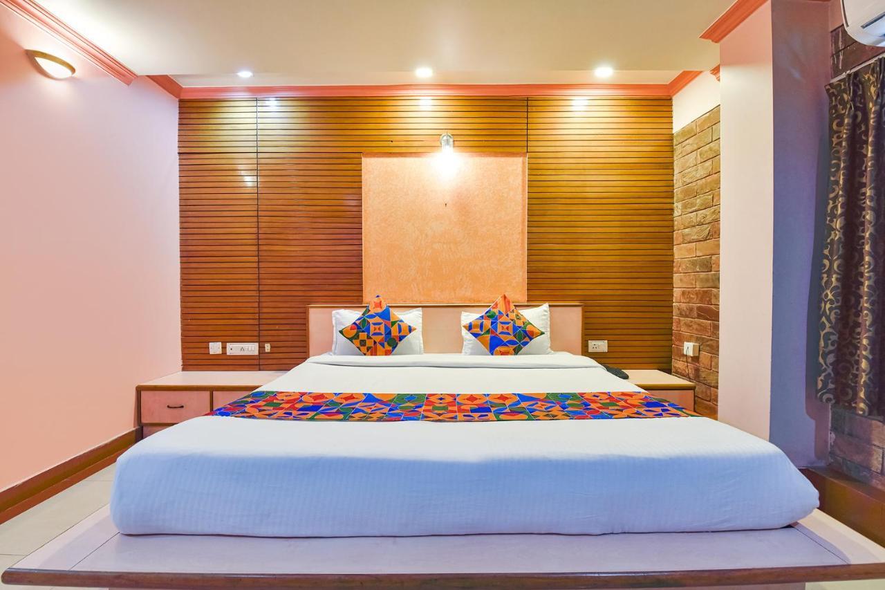 Fabhotel Fly View Hotel 3*