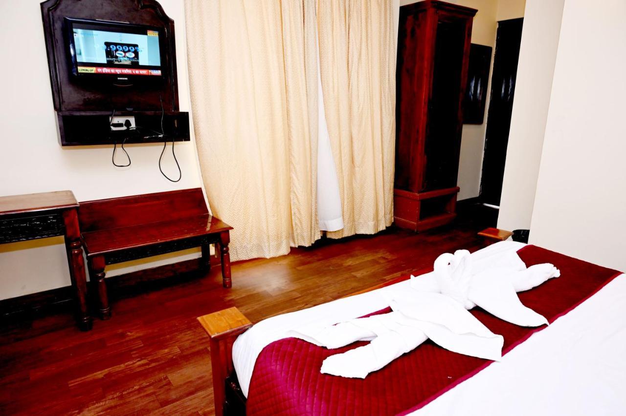 Ram Vilas By Fork Plaza 3*
