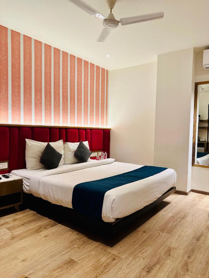 Mystic Falls Hotel 3*