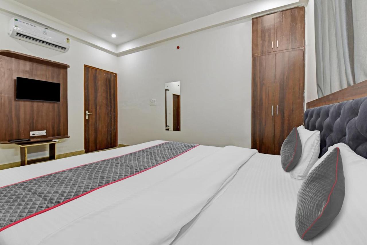 Hotel Super Oyo Collection O Legend Jaipur