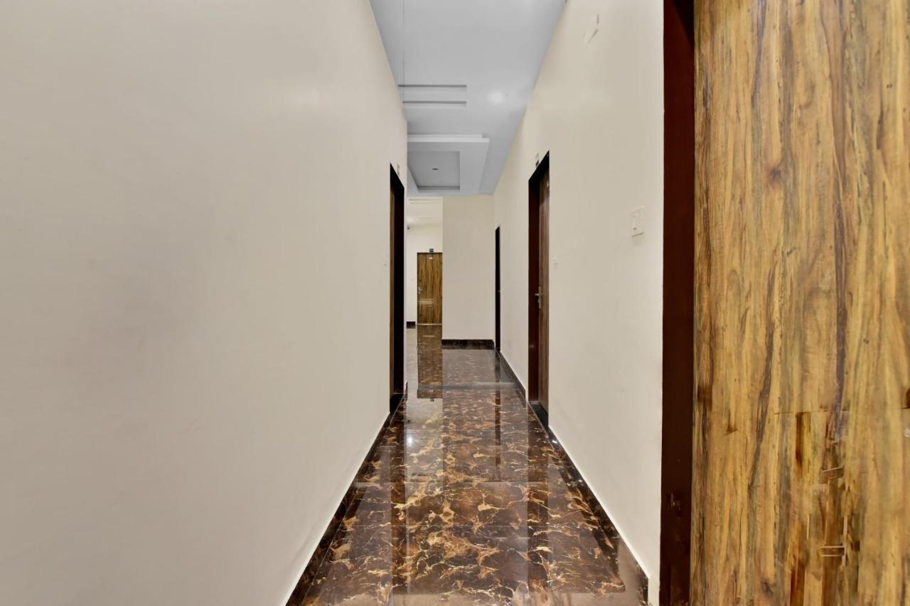 Collection O Gatsby Hotel Jaipur