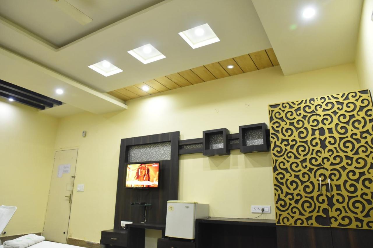 Hotel C-9