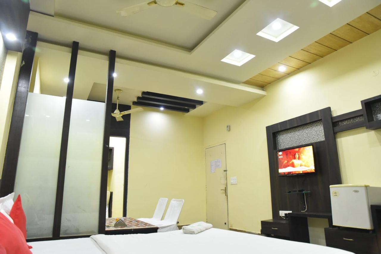 Hotel C-9