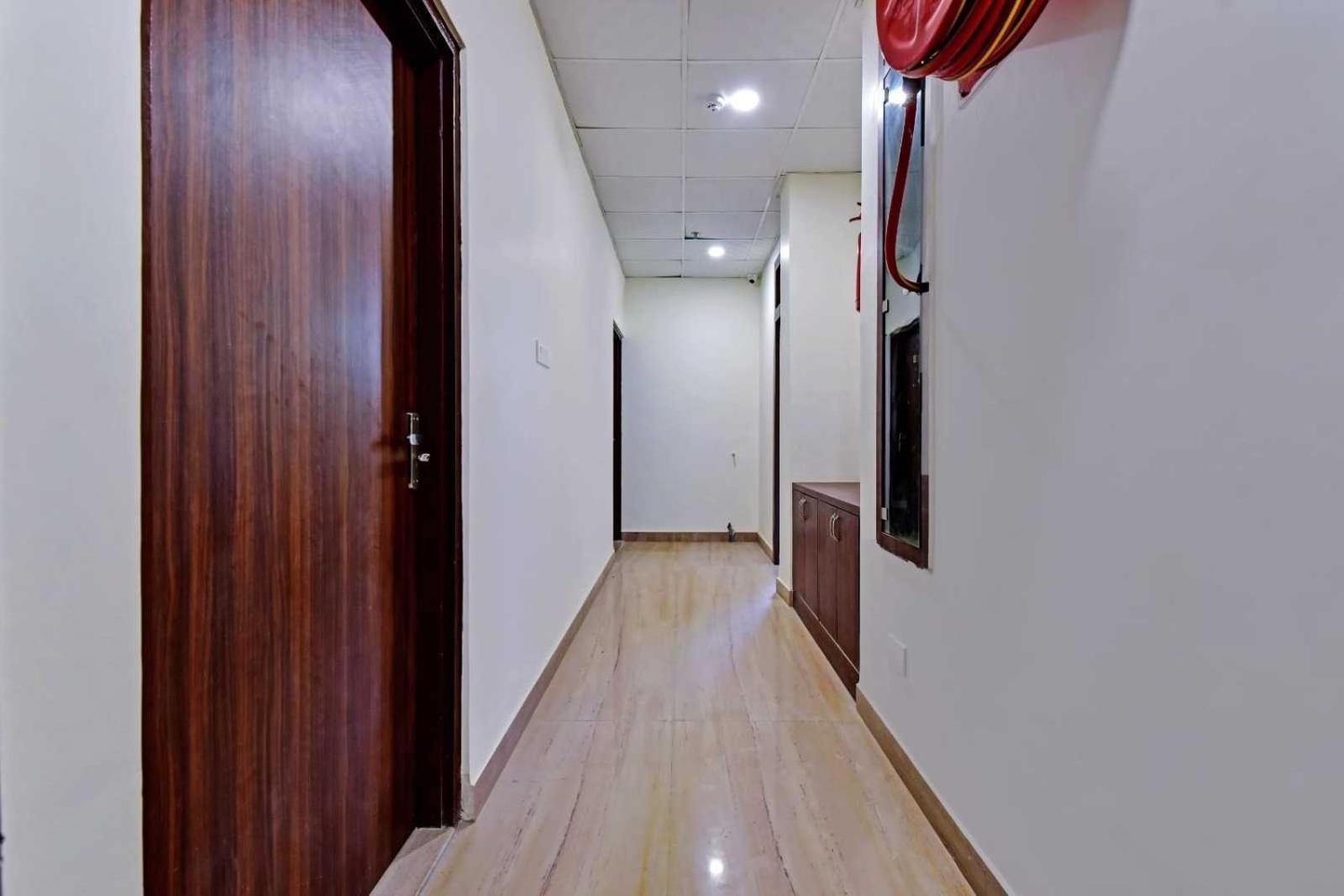 Hotel Super Collection O Roxas