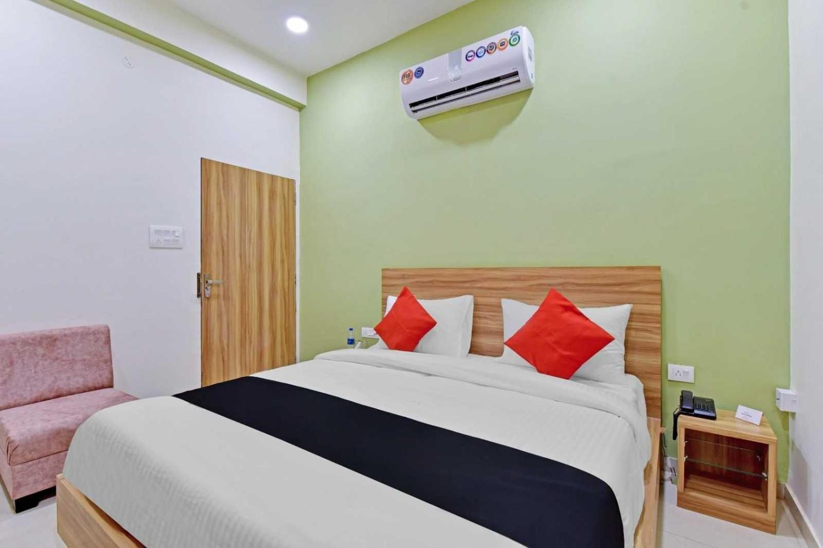Super Collection O Roxas Hotel Jaipur